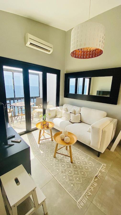 Very Romantic Seaview Apartment Patalavaca Mogan With Warm Pool المظهر الخارجي الصورة